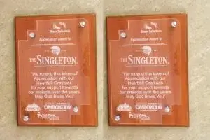 7 Reasons You’ll Love Acrylic Recognition Award Plaques